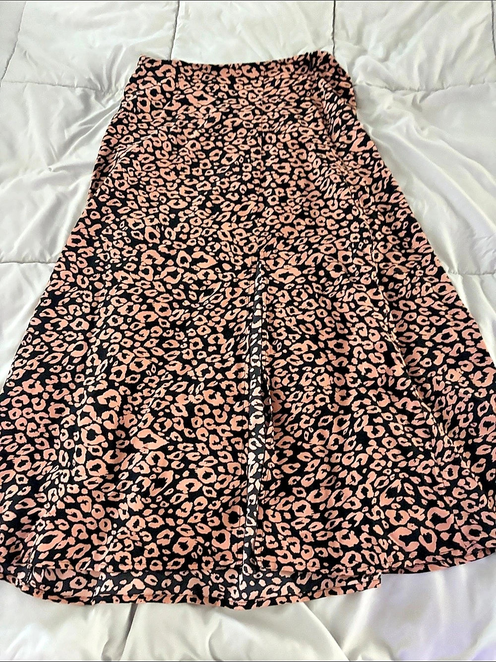 SHEIN Animal Print A-Line Skirt Black & Pink Size 6 Like New